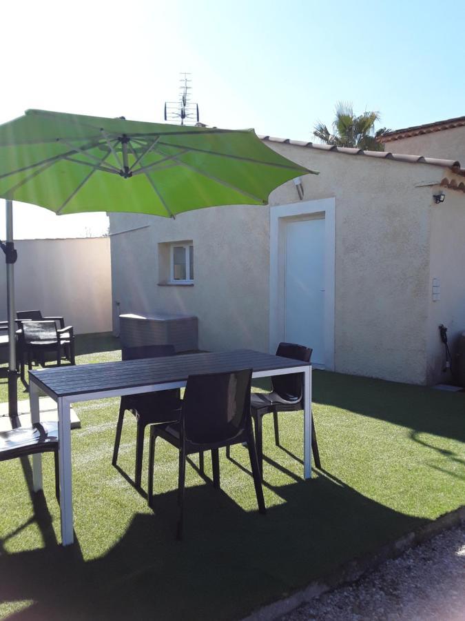 F1 Avec Un Espace Jardin Apartment Gattières Exterior foto